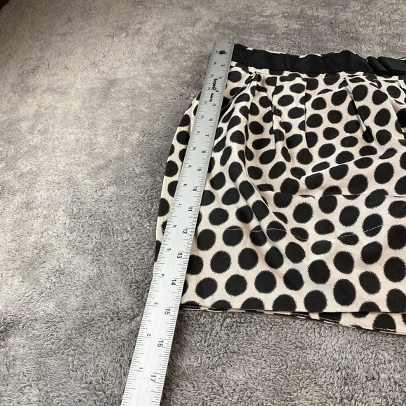 FOREVER 21 Lined Mini Skirt Womens Medium Beige Black Polka Dot - Picture 4 of 11